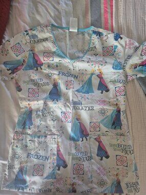 Frozen Elsa and Anna scrup top